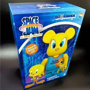 Be@rbrick Tweety Bearbrick Collectible Figure - Bright Yellow